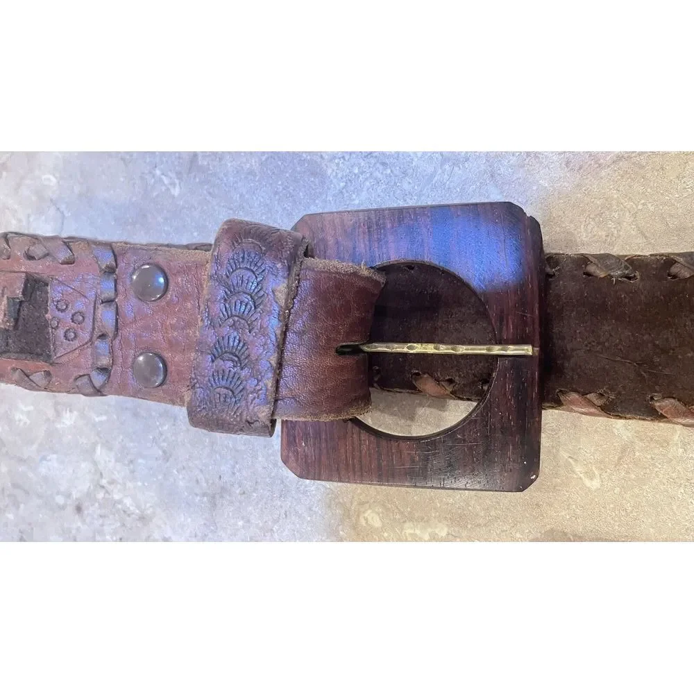 Vintage Hand Tooled Crafted Carved Mexican Western Leather‎ Belt Woman's Small